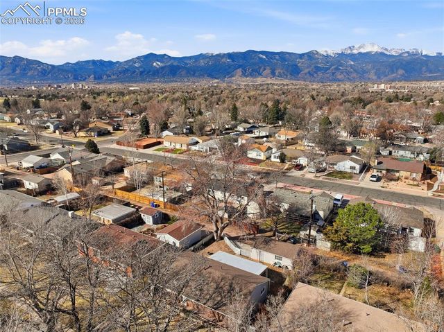 2424 Farragut Avenue, Colorado Springs, CO 80907