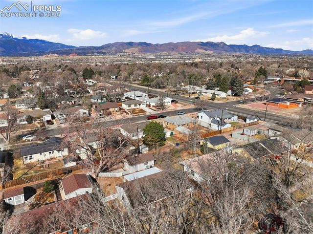 2424 Farragut Avenue, Colorado Springs, CO 80907