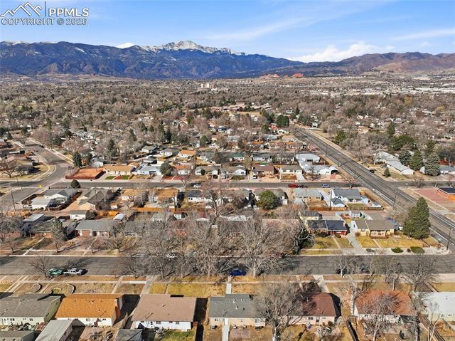 2424 Farragut Avenue, Colorado Springs, CO 80907
