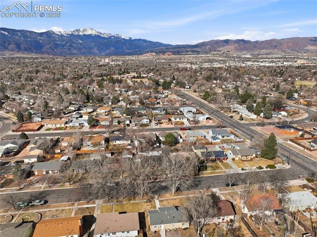 2424 Farragut Avenue, Colorado Springs, CO 80907