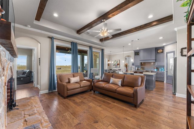 1571 E Highland Road, Waxahachie, TX 75167