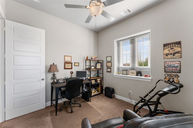 1571 E Highland Road, Waxahachie, TX 75167