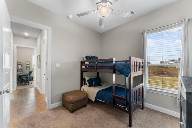 1571 E Highland Road, Waxahachie, TX 75167