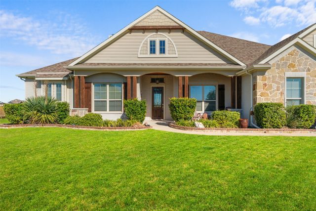 1571 E Highland Road, Waxahachie, TX 75167