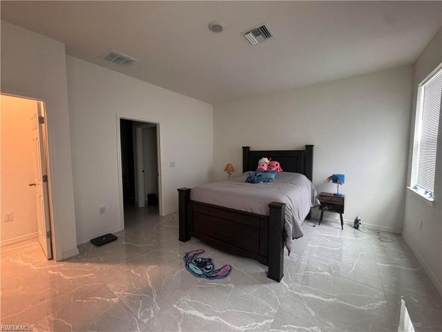 1820 NW 19th AVE, Cape Coral, FL 33993