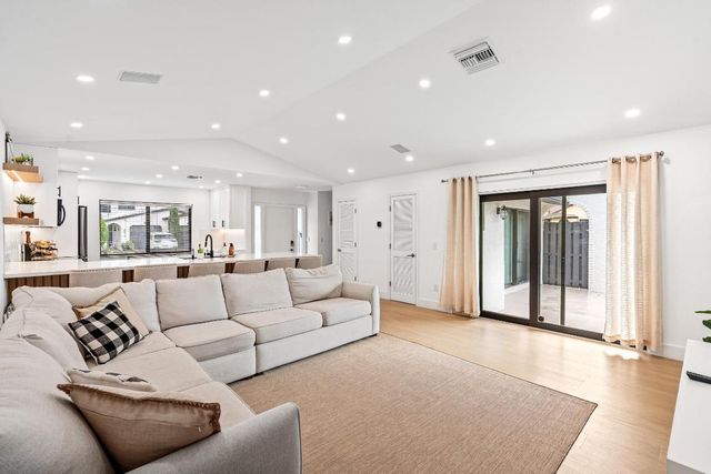 23368 SW 53rd Avenue C, Boca Raton, FL 33433