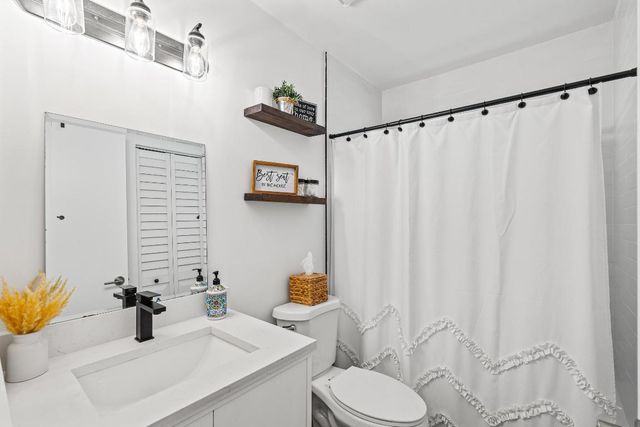 23368 SW 53rd Avenue C, Boca Raton, FL 33433