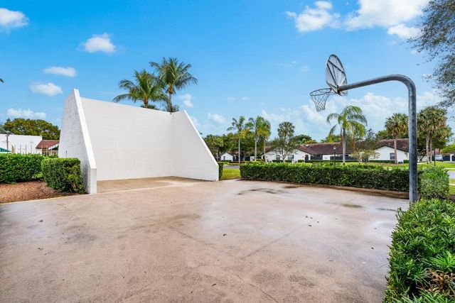 23368 SW 53rd Avenue C, Boca Raton, FL 33433