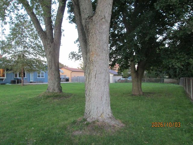 8235 Old Spring STREET, Mount Pleasant, WI 53406