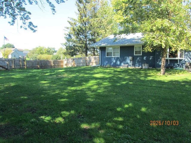 8235 Old Spring STREET, Mount Pleasant, WI 53406