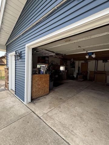 8235 Old Spring STREET, Mount Pleasant, WI 53406