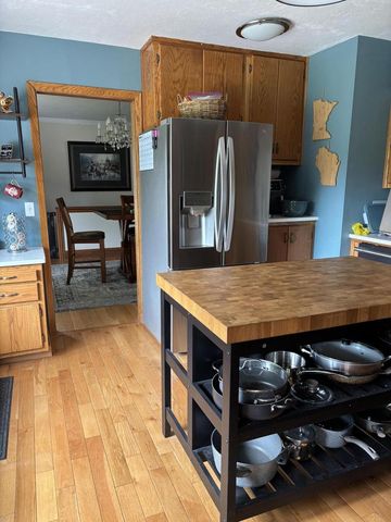 8235 Old Spring STREET, Mount Pleasant, WI 53406