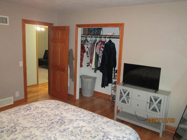 8235 Old Spring STREET, Mount Pleasant, WI 53406