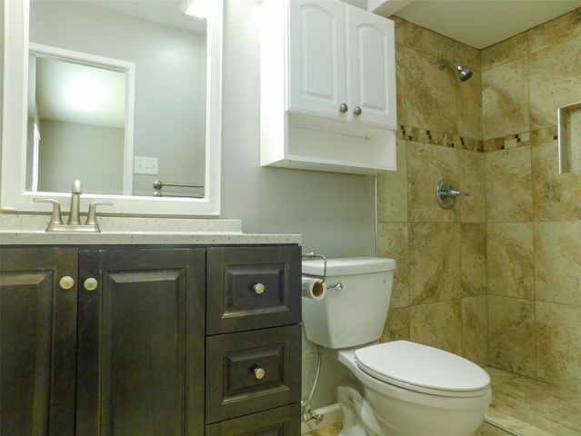 4901 Wheeler Drive, The Colony, TX 75056