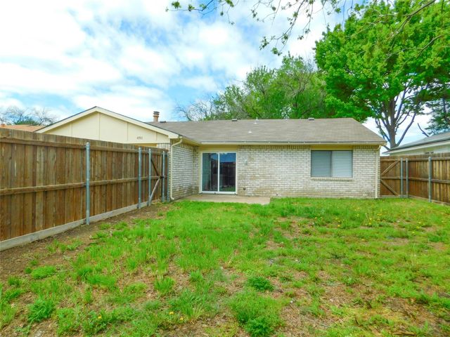 4901 Wheeler Drive, The Colony, TX 75056