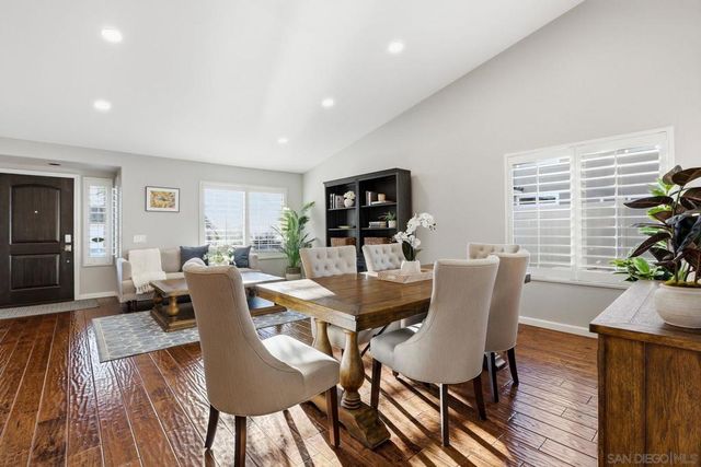 1424 Calle Marbella, Oceanside, CA 92056