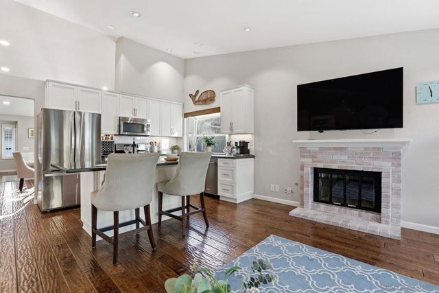 1424 Calle Marbella, Oceanside, CA 92056