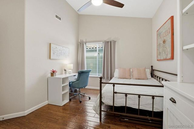 1424 Calle Marbella, Oceanside, CA 92056