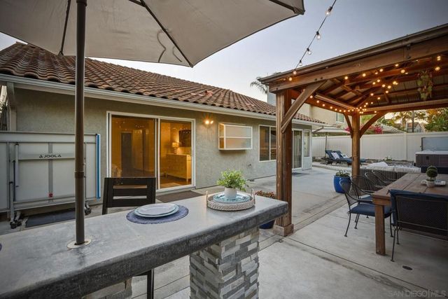 1424 Calle Marbella, Oceanside, CA 92056