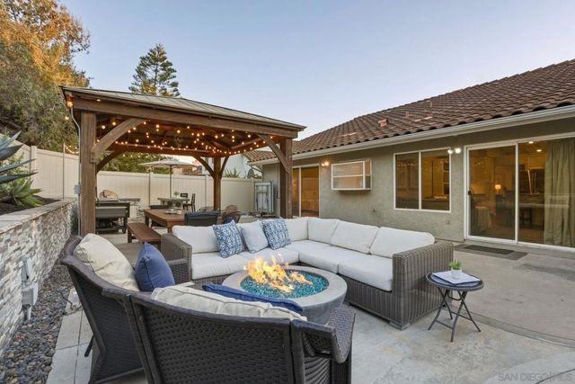 1424 Calle Marbella, Oceanside, CA 92056