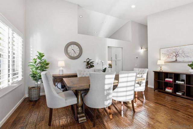 1424 Calle Marbella, Oceanside, CA 92056