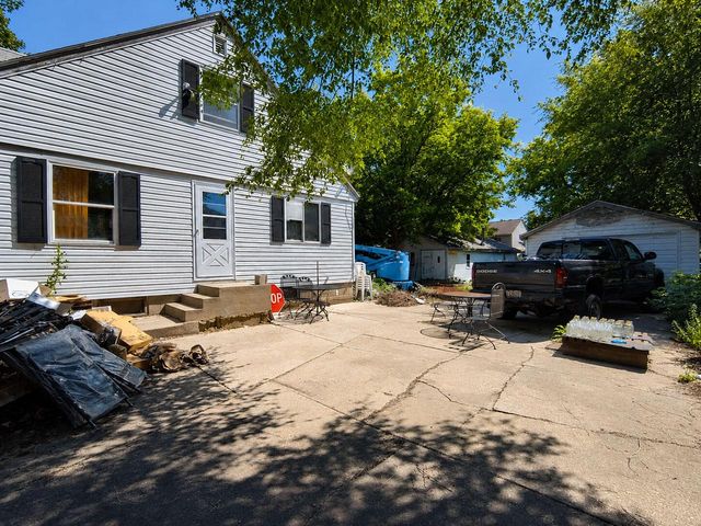 6672 N 54th STREET, Milwaukee, WI 53223