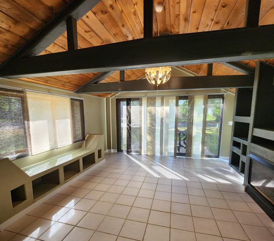 920 Minnesota Avenue SW, Willmar, MN 56201