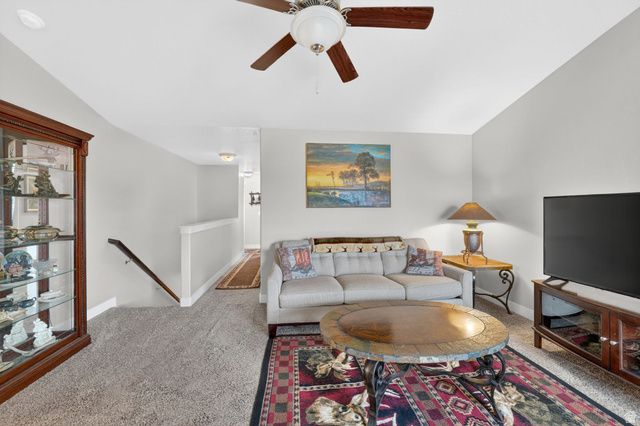 1854 E SHADOW DR, Eagle Mountain, UT 84005