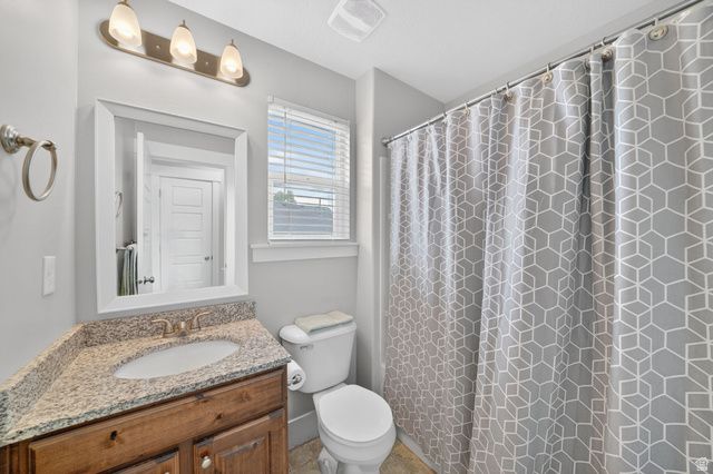 1854 E SHADOW DR, Eagle Mountain, UT 84005