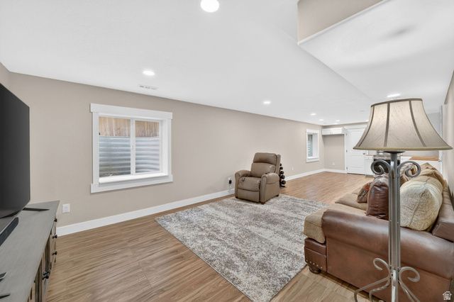 1854 E SHADOW DR, Eagle Mountain, UT 84005
