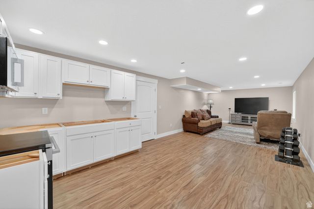 1854 E SHADOW DR, Eagle Mountain, UT 84005