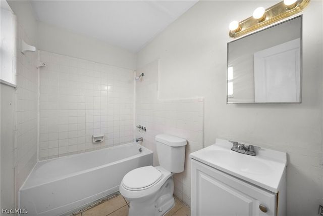 5456 5th AVE, Fort Myers, FL 33907