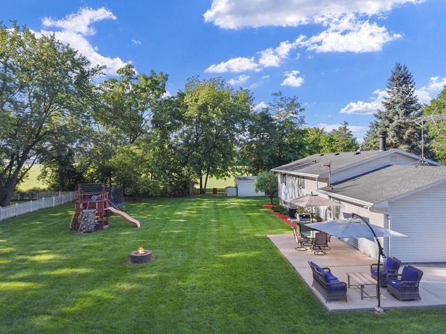 309 N Jackson STREET, Elkhorn, WI 53121