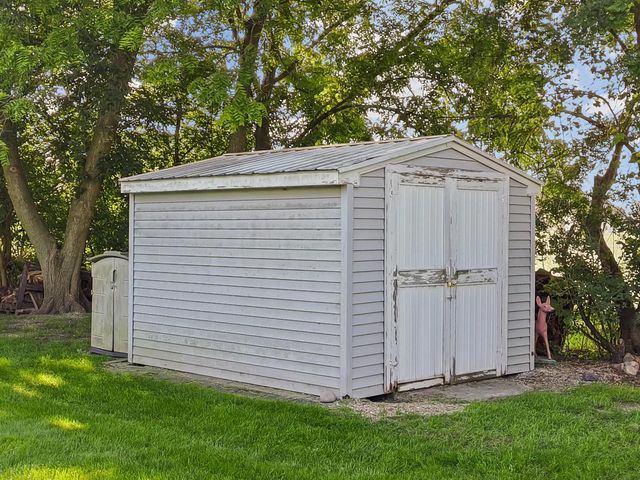 309 N Jackson STREET, Elkhorn, WI 53121