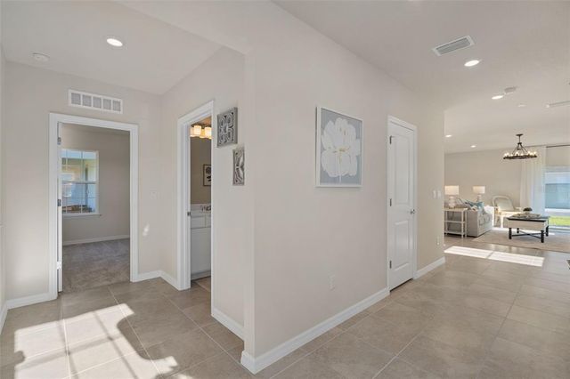 10876 WATERWOOD ALY, Orlando, FL 32829