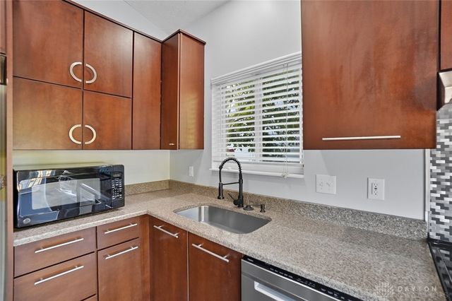 5239 Mallet Club Drive, Miami Twp, OH 45439