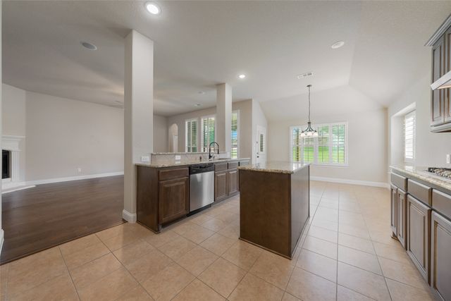 206 Covington Drive, Wylie, TX 75098