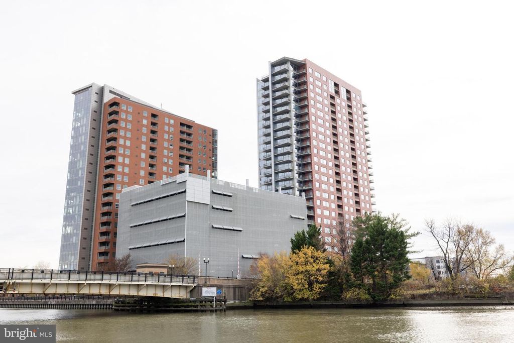 105-UNIT CHRISTINA LANDING DR, Wilmington, DE 19801