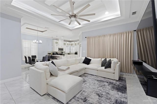 220 Stella Drive, San Juan, TX 78589