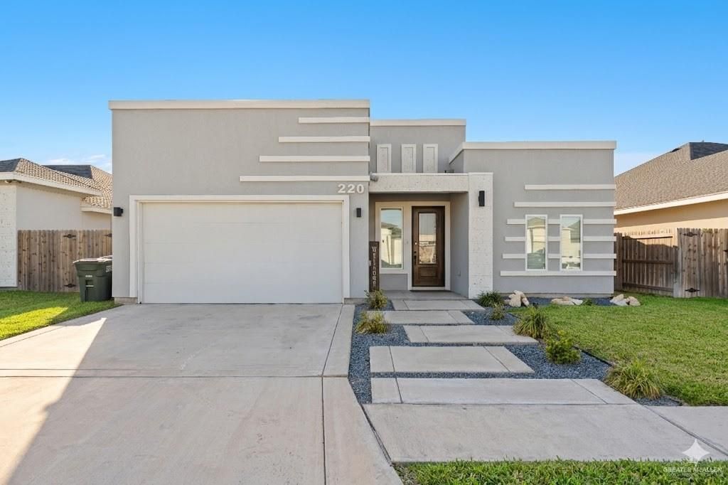 220 Stella Drive, San Juan, TX 78589