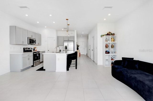 2301 ALEE LANE, Wesley Chapel, FL 33543