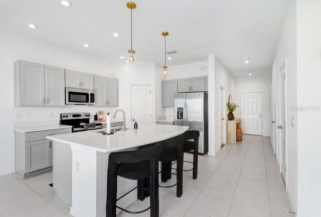 2301 ALEE LANE, Wesley Chapel, FL 33543
