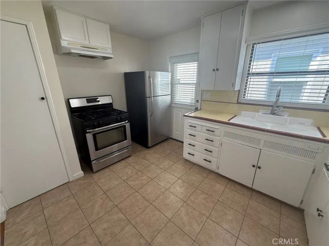 221 Angelo Walk, Long Beach, CA 90803