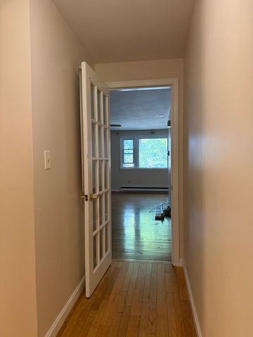 5 Patricia Drive 5, Tyngsborough, MA 01879