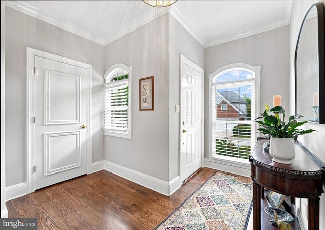 45 HILL RD, Wilmington, DE 19806