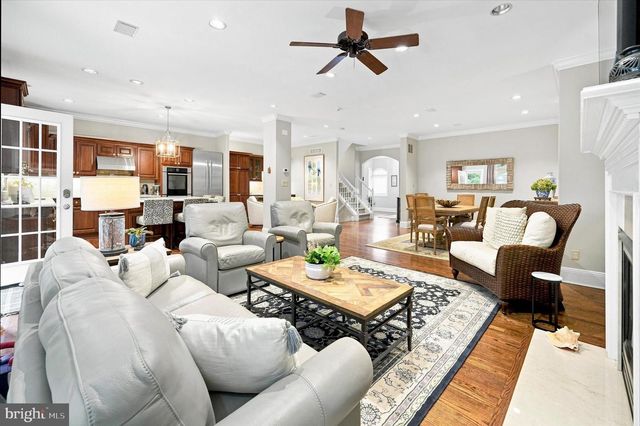 45 HILL RD, Wilmington, DE 19806