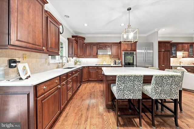 45 HILL RD, Wilmington, DE 19806