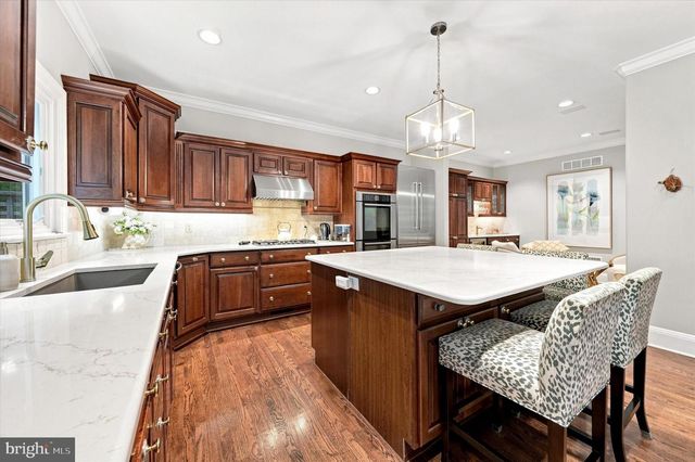 45 HILL RD, Wilmington, DE 19806