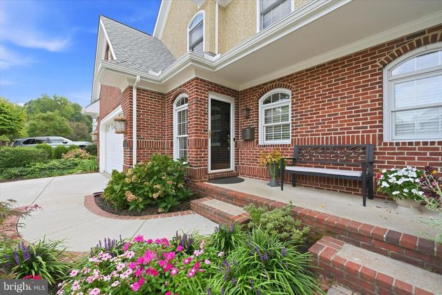 45 HILL RD, Wilmington, DE 19806