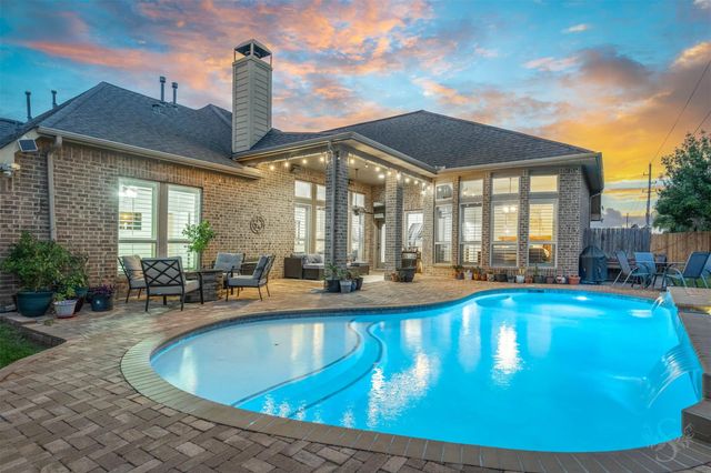 27931 Walsh Crossing Drive, Katy, TX 77494